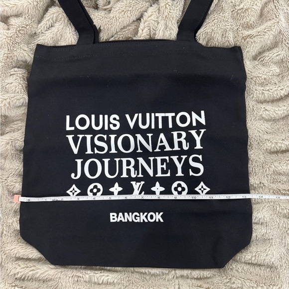 Louis Vuitton Visionary Journeys Bangkok Tote Bag – Black & White - Picture 3 of 4